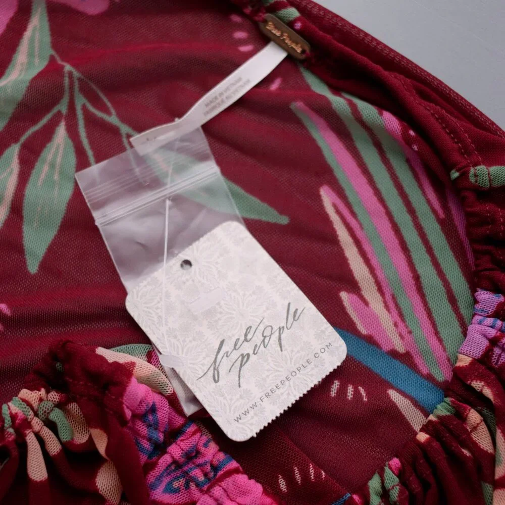 FREE PEOPLE - Of Paradise Top - Picture 2 of 2